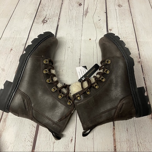 NWT SOREL Lennox shearling combat boots - Picture 11 of 14